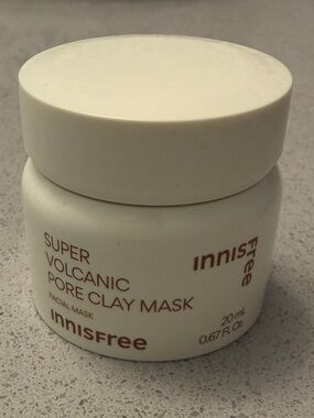 Innisfree Super Volcanic Pore Clay Mask — Small/Sample size 20ml